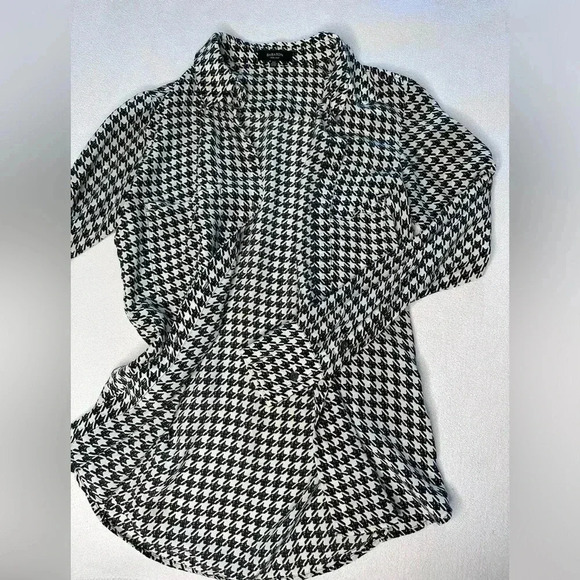 Babaton silk button up blouse - Picture 1 of 5